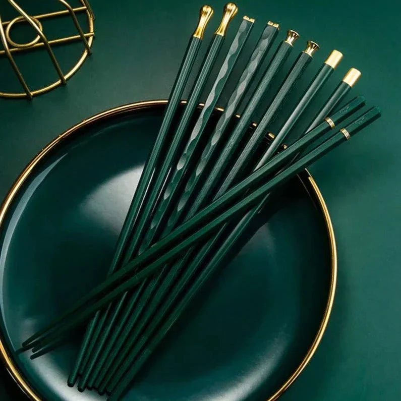 DineLux – Luxuriöses Essstäbchen-Set mit raffinierten Designs (5 Paare)
