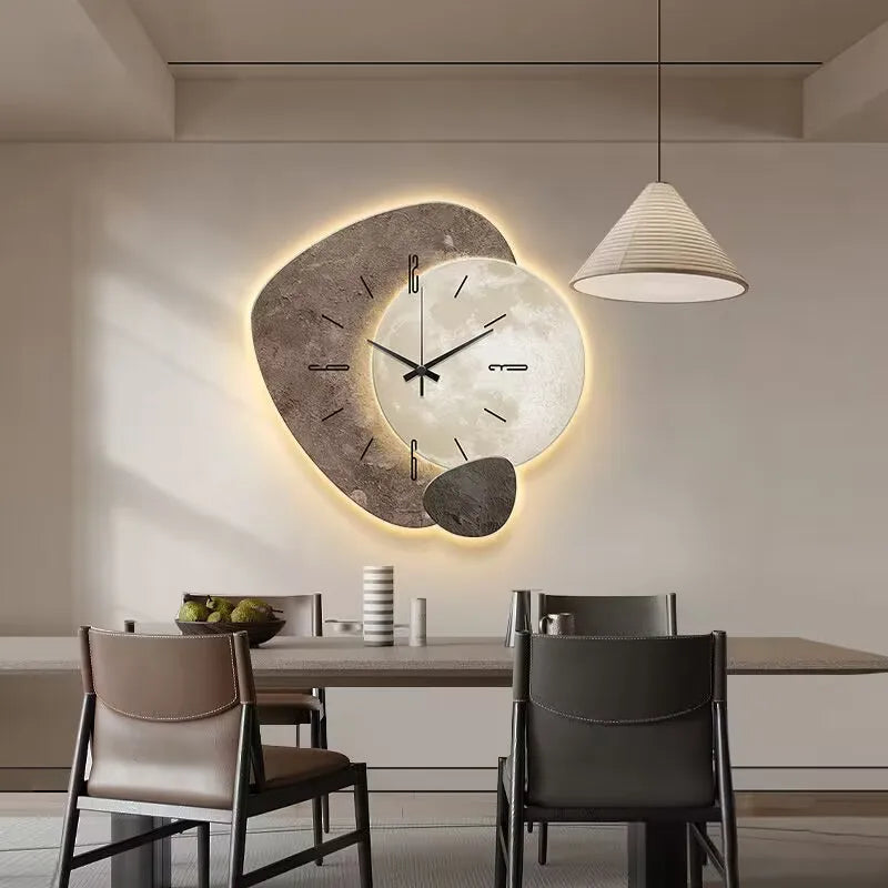 Brehn | Skandinavische Luxuriöse Wanduhr – Modernes Design mit Beleuchtung