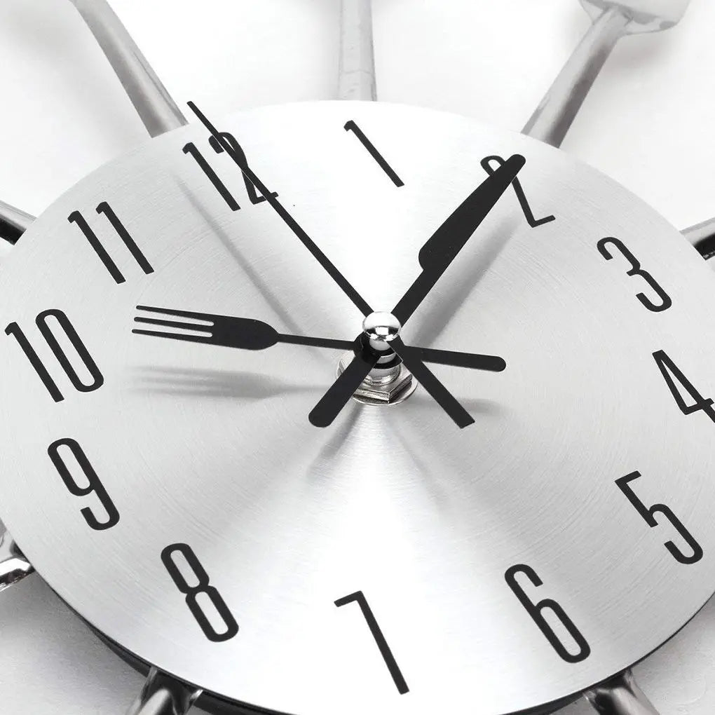 Brehn | Wanduhr für die Küche, die Aufmerksamkeit erregt