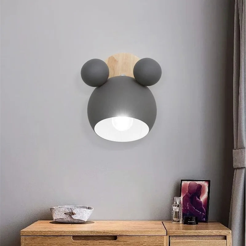 Brehn | Moderne Wandlampe für Schlafzimmer und Flur