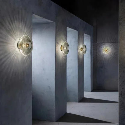 Brehn | Elegance Glas - Raffinierte Glas-Wandleuchte für elegante Innenbeleuchtung