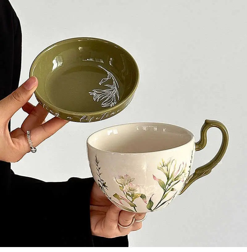 Flüsternde Wiesenblüten Tasse | Brehn