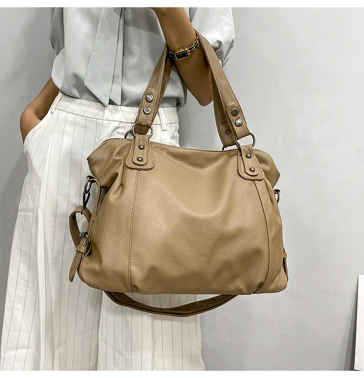 Althea Schultertasche mit großem Fassungsvermögen – Elegant & Funktional | Brehn