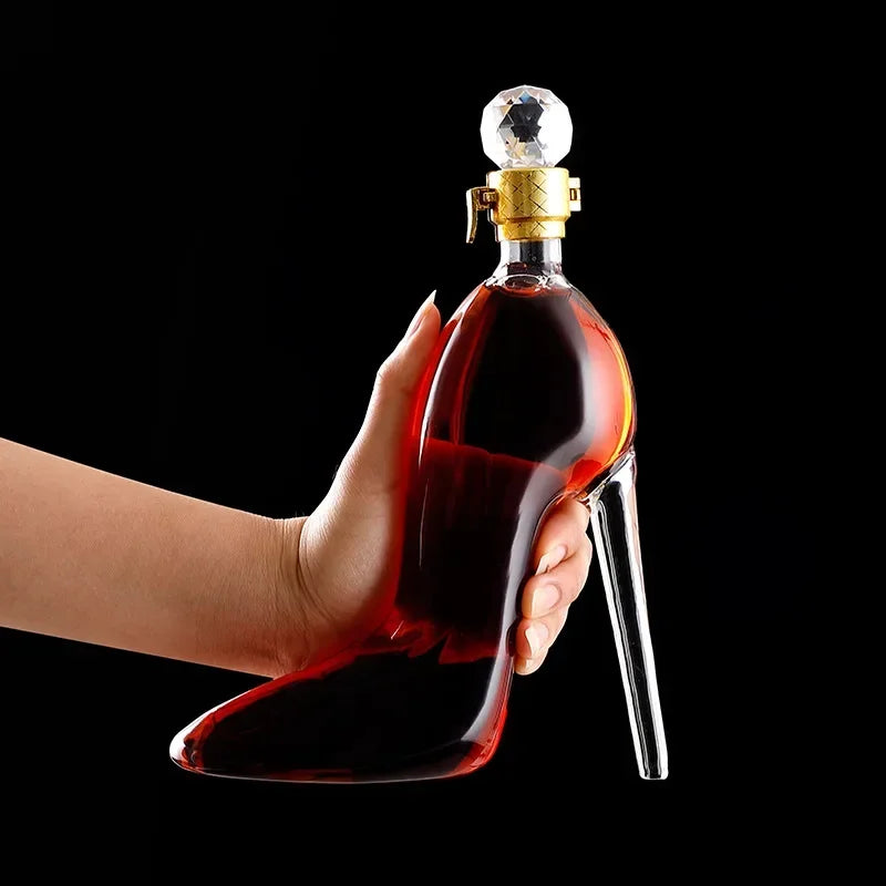 Brehn | High Heel Fancydesign Glas Weinkaraffe