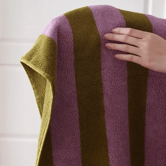 Retro Stripes Towel (Chunky)