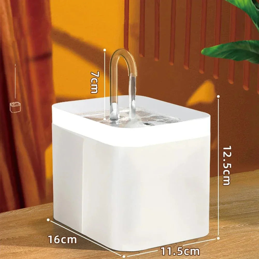 Brehn | Ultra-leise Haustier-Wasserbrunnen mit intelligenter Filtration - 1,5 l Edelstahl