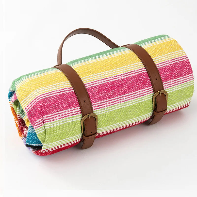Picknickdecke wasserdicht mit Leder-Tragegurt | Brehn