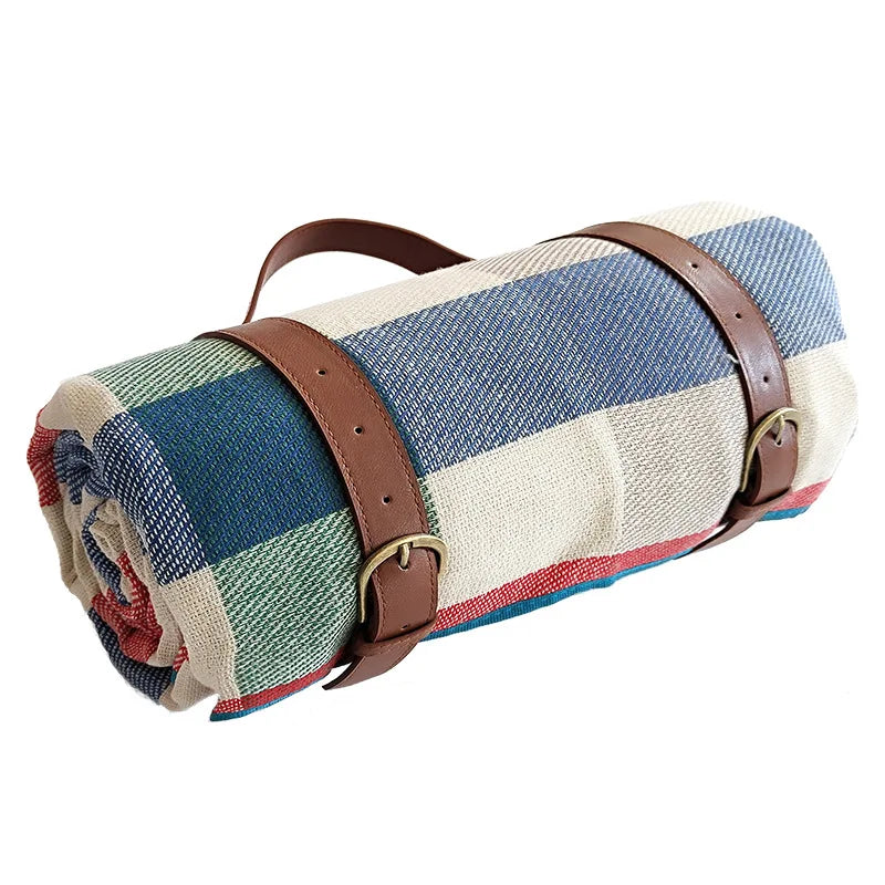 Picknickdecke wasserabweisend mit Leder-Tragegurt | Brehn
