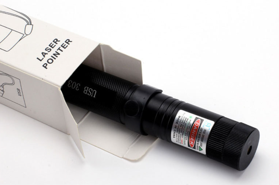 Brehn | Zelara-Power Laserpointer 303 - Wiederaufladbarer sichtbarer USB-Laserpointer mit hoher Leistung