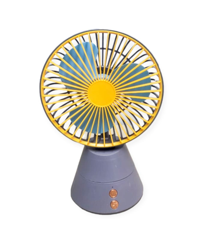 Aufladbarer Mini-Tischventilator Starker Wind und schüttelnder Kopf | Brehn