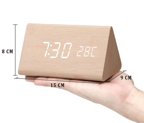 Sprachgesteuertes LED Holz Uhr | Brehn