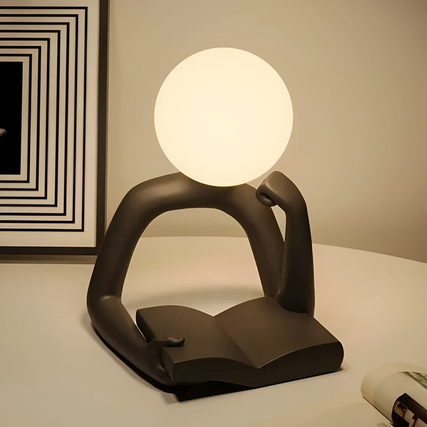 Aura Sculpt Lampe - Moderne Tischlampe mit abstraktem Design | Brehn