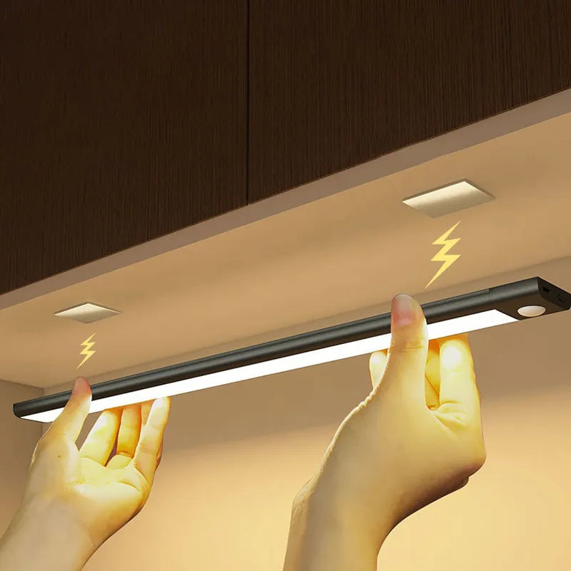 Brehn | USB wiederaufladbare Bewegungsmelderlampe