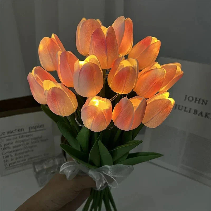 Brehn | TulipGlow - Tragbare LED Tulpen-Nachtlampe