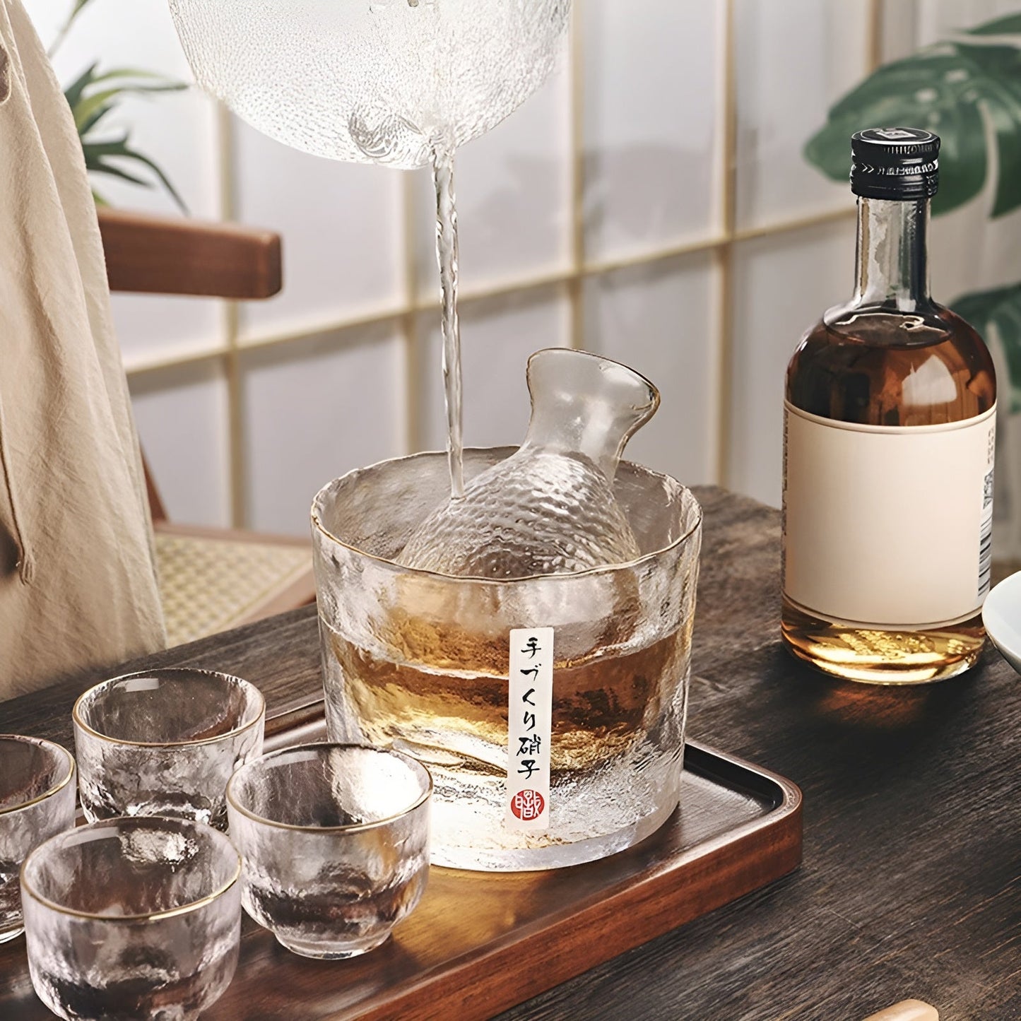 Japanisches Sake-Set aus Glas – Elegante Karaffe mit Bechern | Perfekt für Wein, Whiskey und Likör