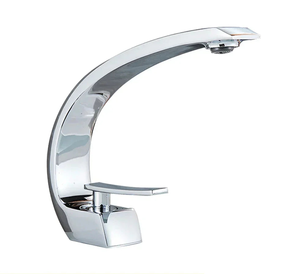 Brehn | UniqueHahn | Luxuriöse Armatur für Badezimmerstil