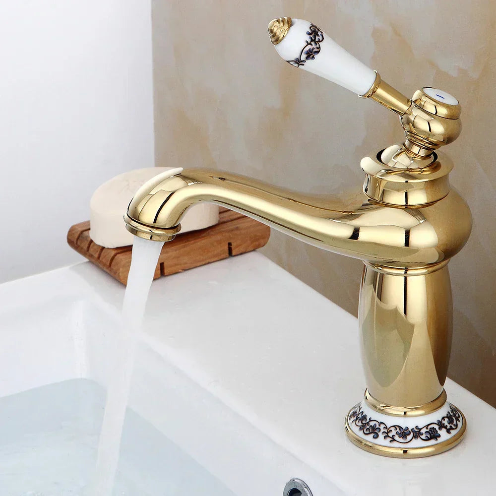 Brehn | Vintage Luxe Badezimmerarmatur für elegante Innenräume