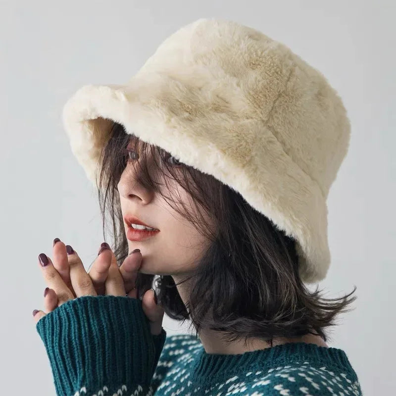 Warme Herbst Bucket Hat aus Kaninchenfell für Damen - Lorna