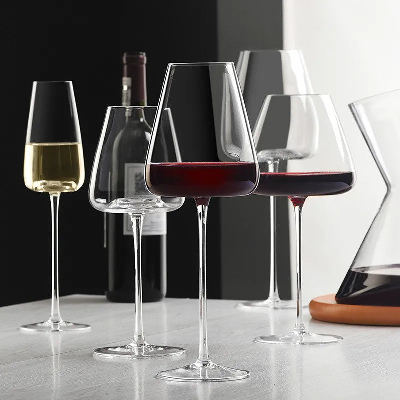 Sets von 2, 4 & 6 handgefertigten Kristall-Wein- und Sektgläsern - 4 Größen | Brehn