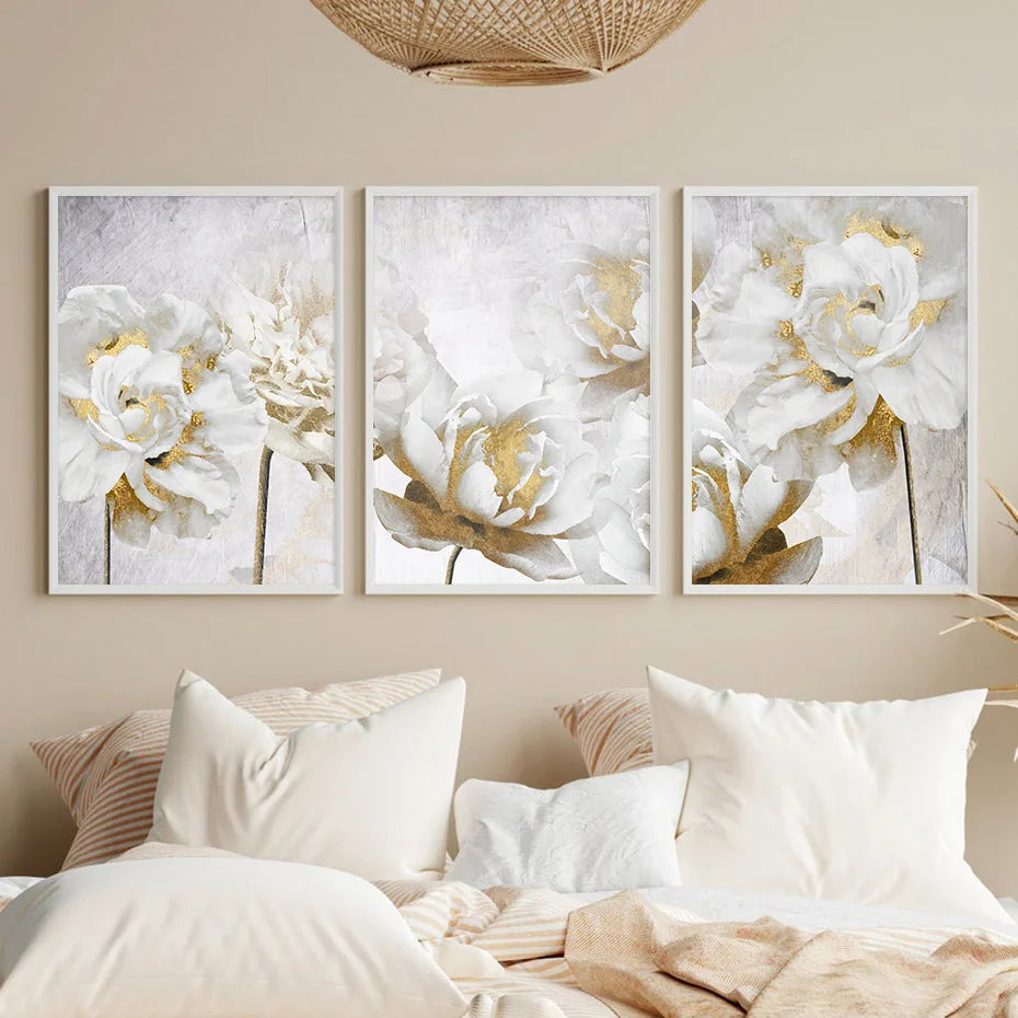 Opulente Blüten Elegante Weiße Blumen mit Goldakzenten Leinwand Wandkunst Feine Kunstleinwand Drucke Poster Florale Bilder Für Modernes Wohnzimmer | Brehn