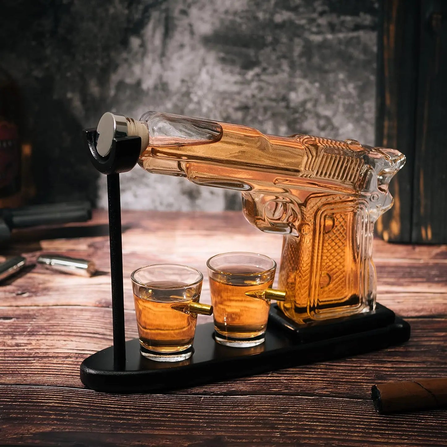 Brehn | Waffengeformtes Bullet-Glas-Dekanter-Set