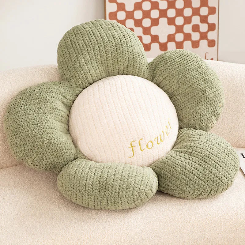 Brehn | Fluffy Daisy Kissen