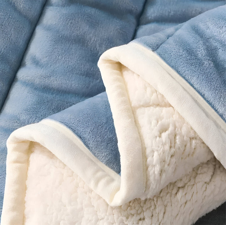 Brehn | Luxus Fleece Decke Super Weich Warm und Gemütlich Hochwertige Materialien