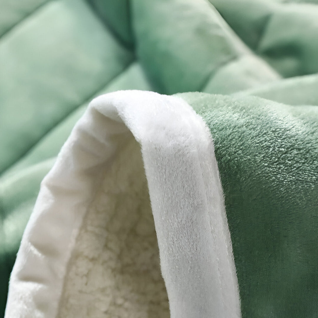 Brehn | Luxus Fleece Decke Super Weich Warm und Gemütlich Hochwertige Materialien