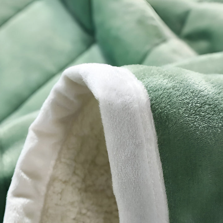Brehn | Luxus Fleece Decke Super Weich Warm und Gemütlich Hochwertige Materialien