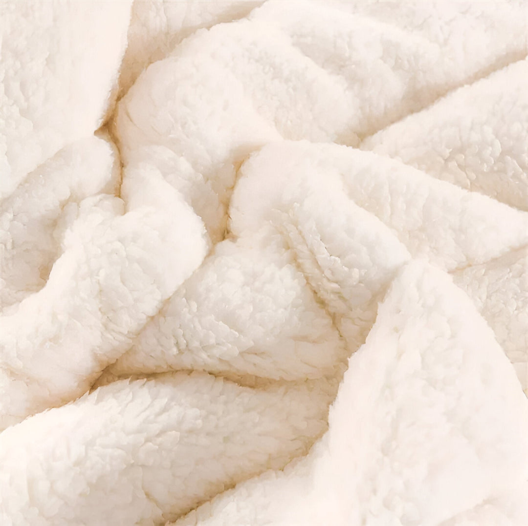 Brehn | Luxus Fleece Decke Super Weich Warm und Gemütlich Hochwertige Materialien