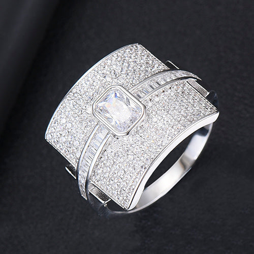 Brehn | RegalRings Zeitloses Mode-Statement