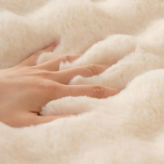 Sofia - Universelle Plüsch Sofaüberzug L Form - Winter Warmweich | Brehn