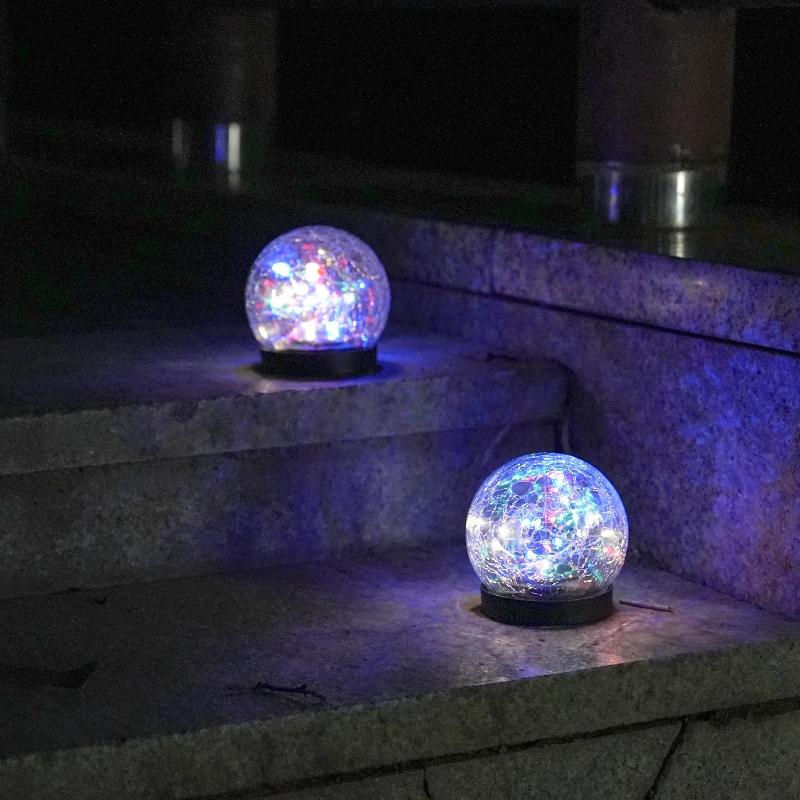 Wasserdichte Solar-LED-Außenleuchte mit bezauberndem Blumenmuster