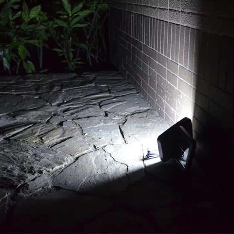 LED Lampe schwarz (quadratisch) mit Bewegungssensor - Solar | Brehn