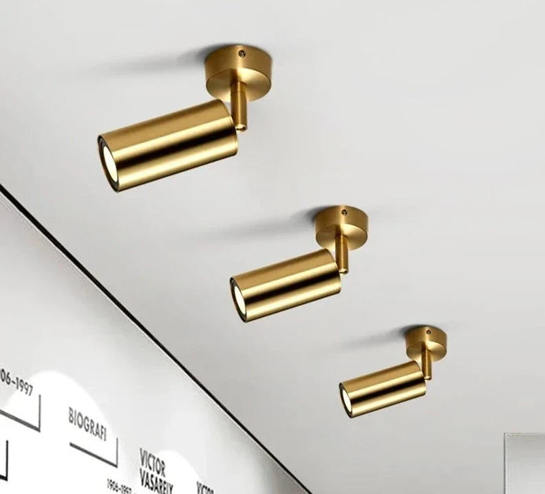 Moderne drehbare LED-Deckenleuchte aus Gold – Verstellbare Beleuchtung für Wohn- und Arbeitsbereiche | Brehn