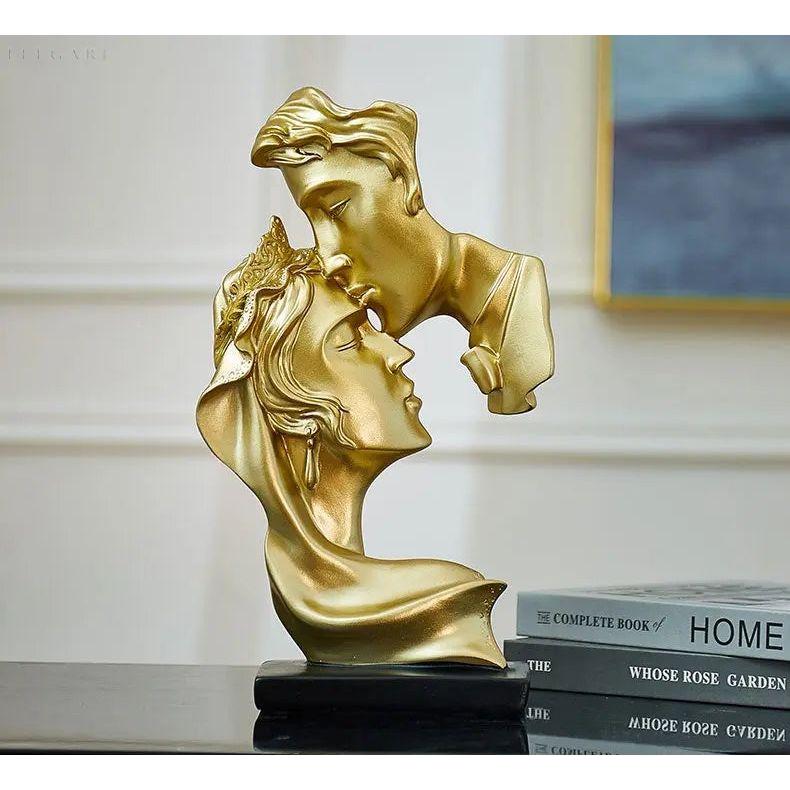 Sweet Kiss - Stirn-küssende Liebespaar Statue | Brehn