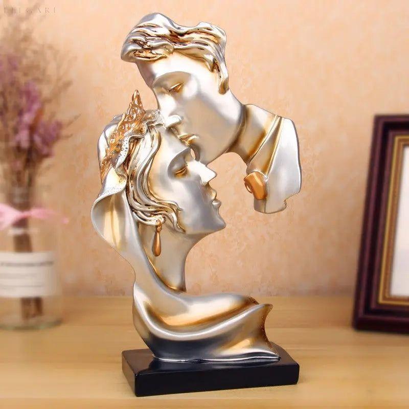 Sweet Kiss - Stirn-küssende Liebespaar Statue | Brehn