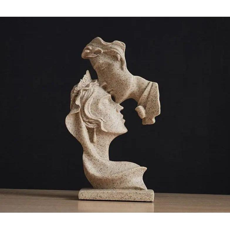 Sweet Kiss - Stirn-küssende Liebespaar Statue | Brehn