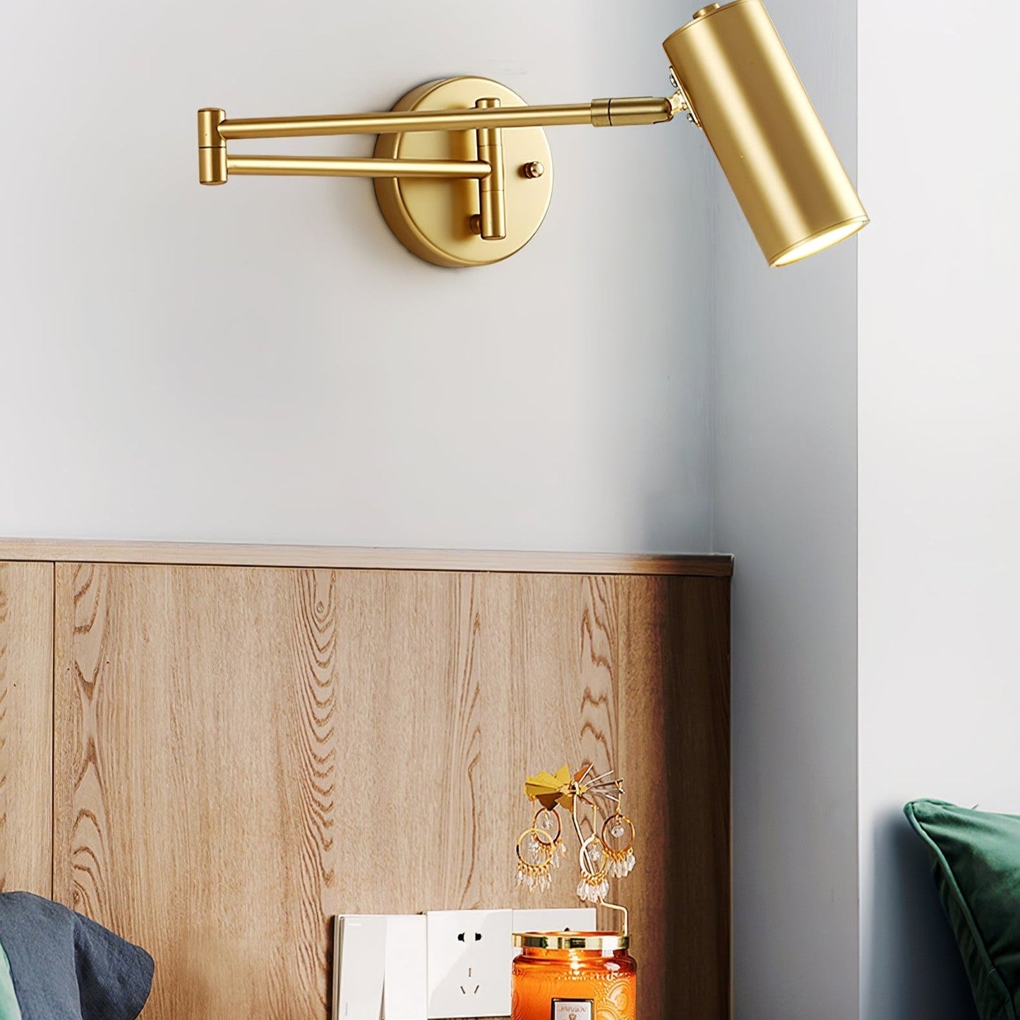 Brehn | Verstellbare moderne Metall-Wandlampe
