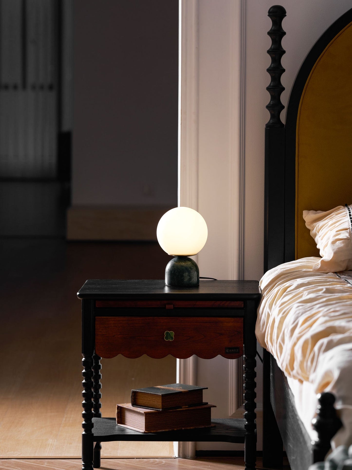 Marmor Orb Tischlampe | Brehn
