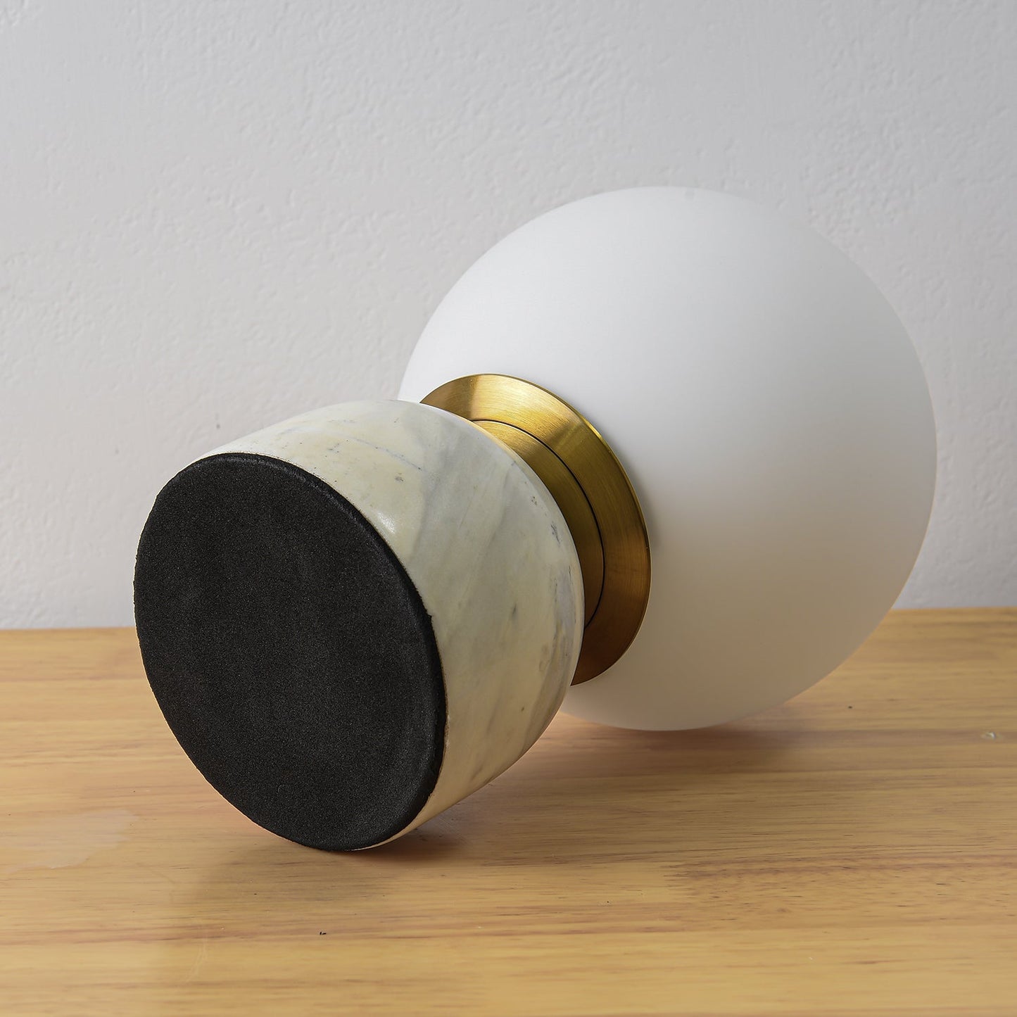 Marmor Orb Tischlampe | Brehn