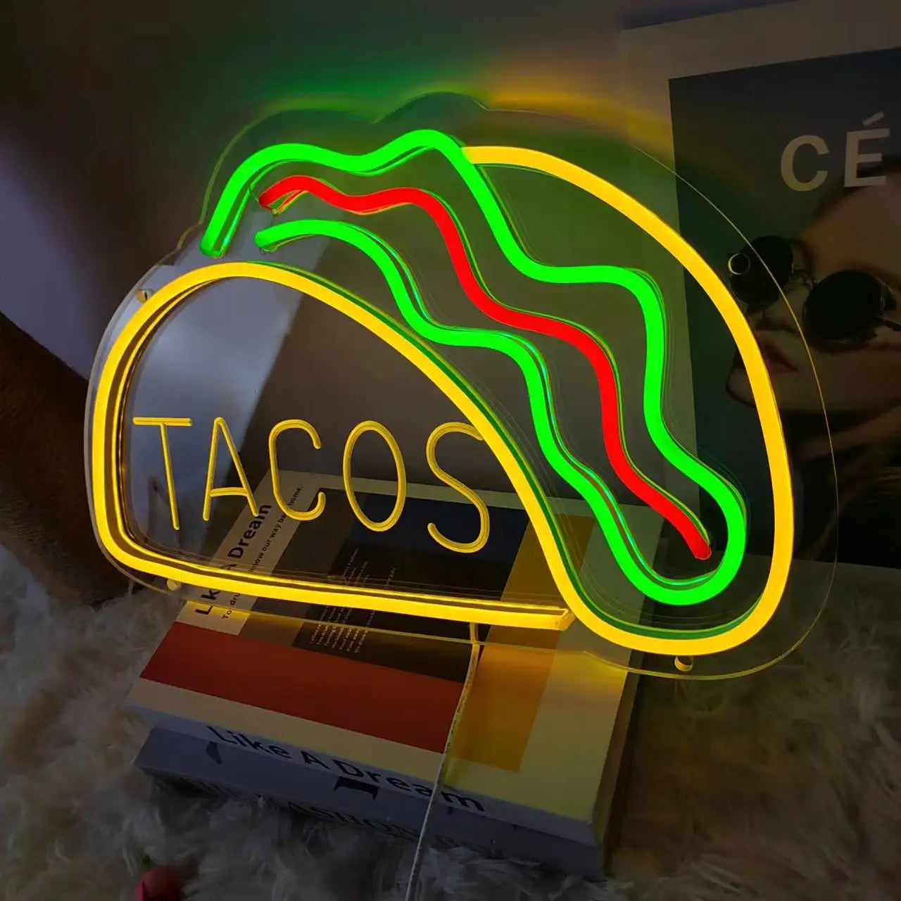 Neon Fast Food Schild – Leuchtendes Tacos Design, LED Nachtlicht für Restaurants und Küchen | Brehn