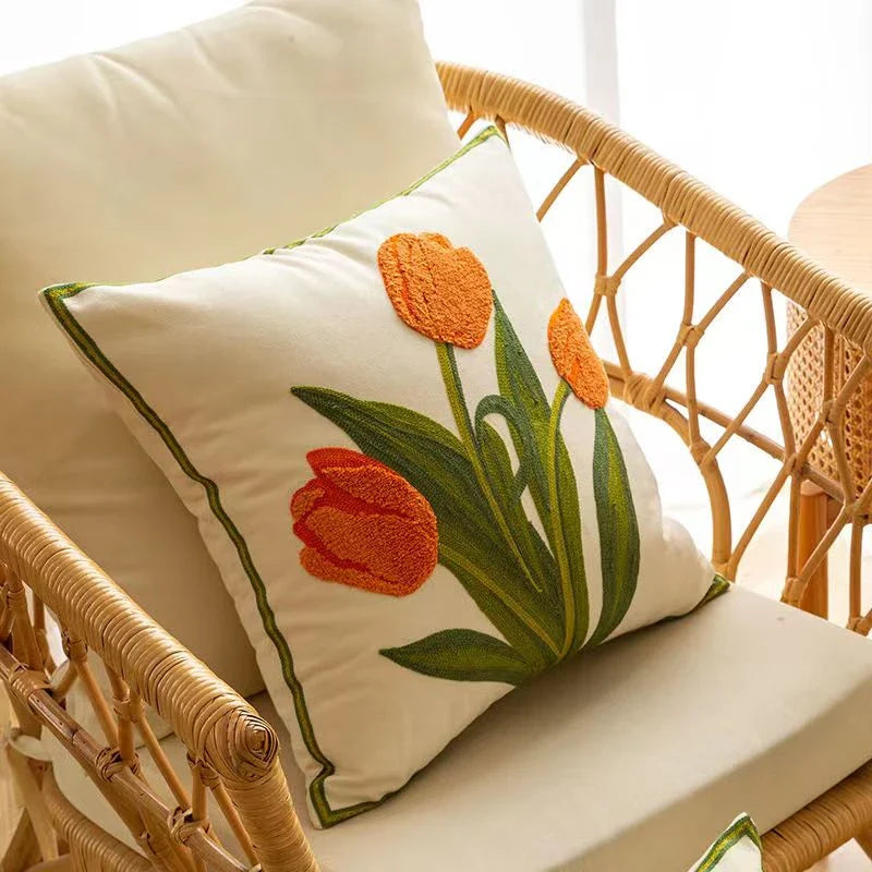 Bestickter Tulpenkissenbezug | Brehn