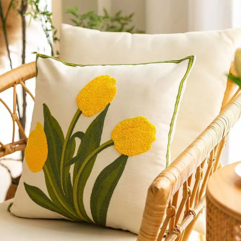 Bestickter Tulpenkissenbezug | Brehn