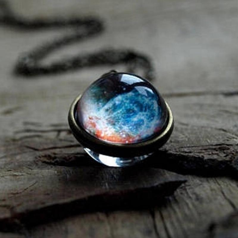 Cosmos - Das Universum in einer Halskette | Brehn
