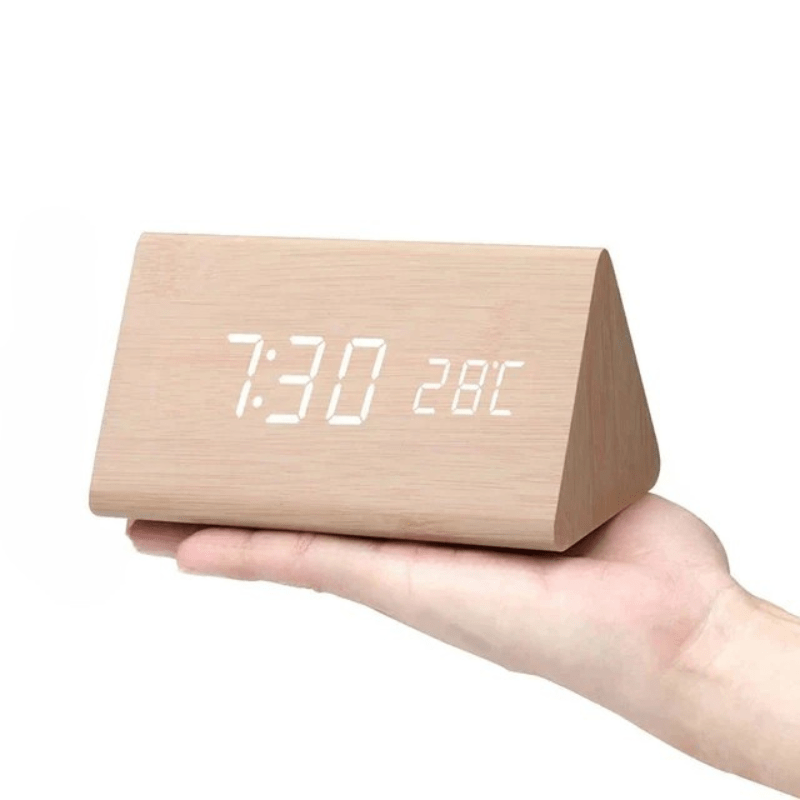 Sprachgesteuertes LED Holz Uhr | Brehn