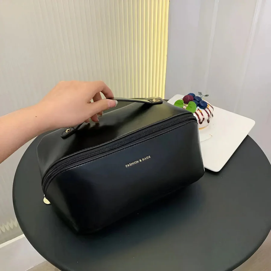 Wasserdichte Kosmetiktasche - BeautyGuard | Brehn