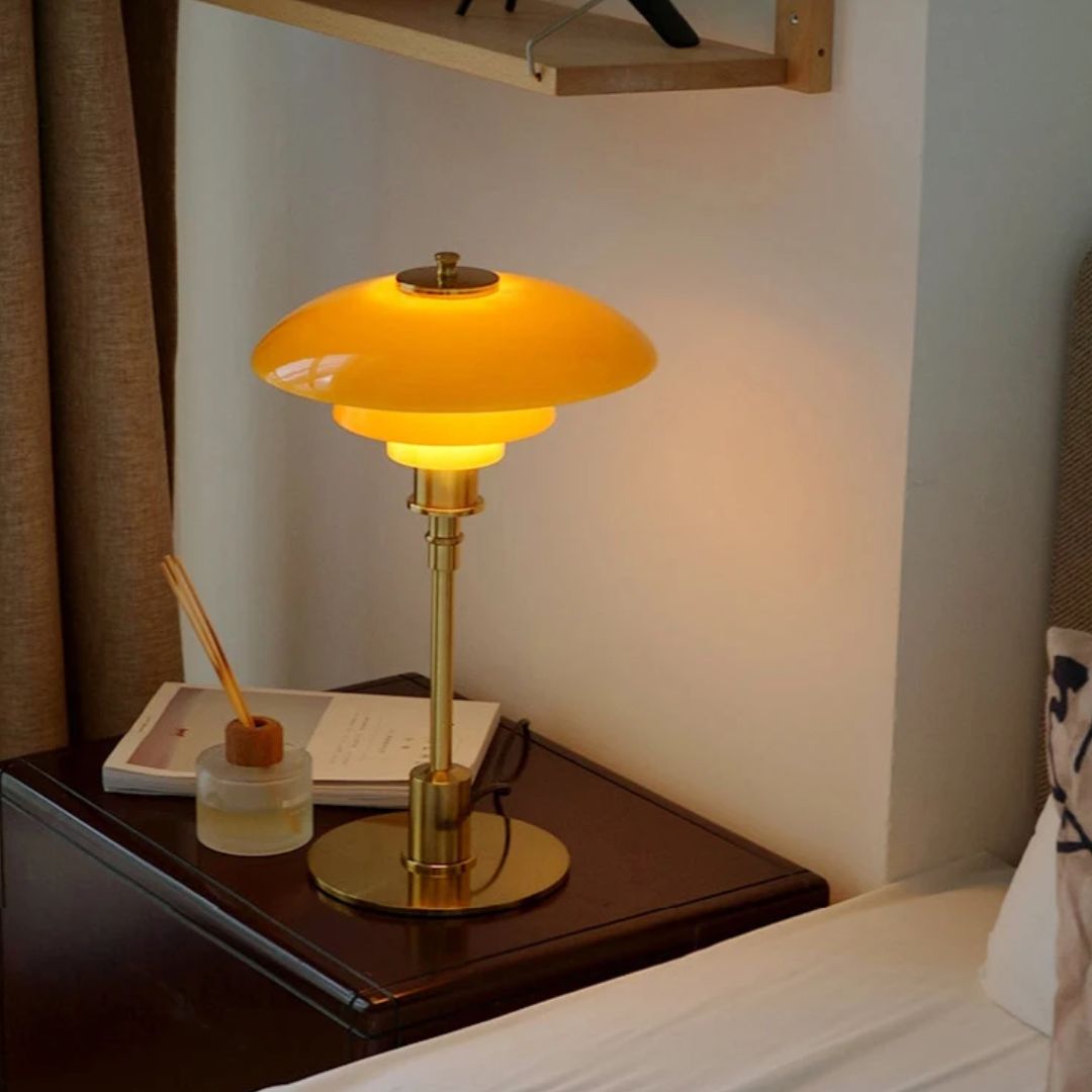 Brehn | Eindhoven Leila Designer Nordic LED Tischlampe