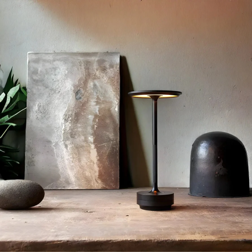 Stimmungsvolle Luxus Tischlampe - LumoVibe | Brehn