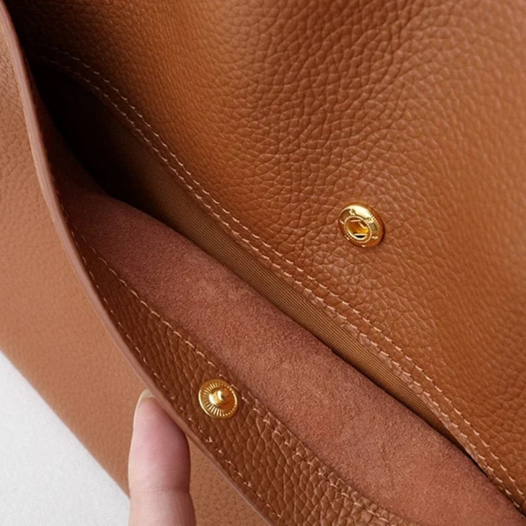 Große Leder-Handtasche mit großzügigem Fassungsvermögen - DailyLux | Brehn